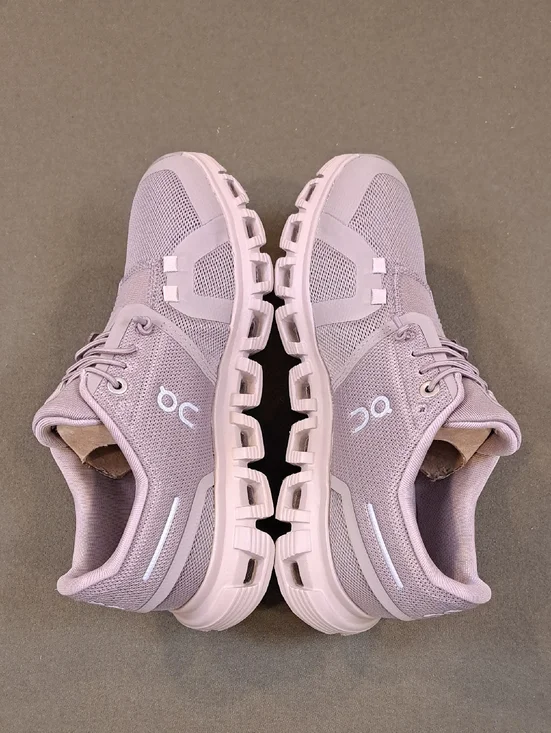 On Cloud 6 - Color: Cinder/Fog - Size: Women 5 - Picture 6 of 9